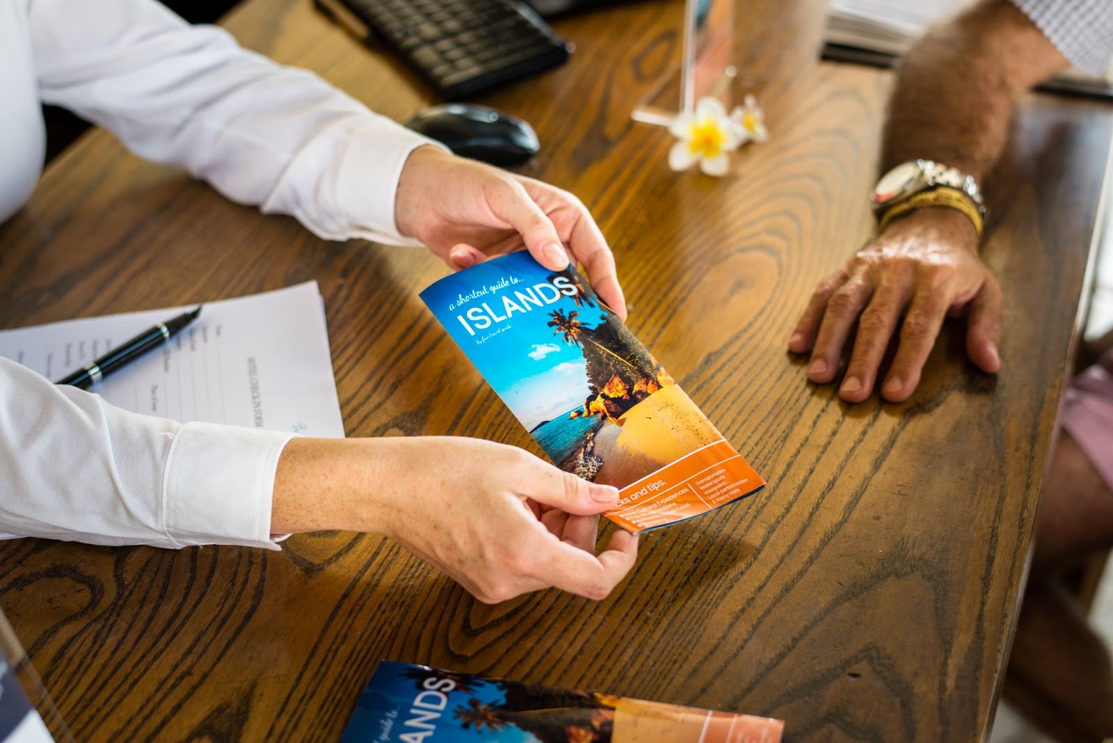 How to Create Stunning Brochures